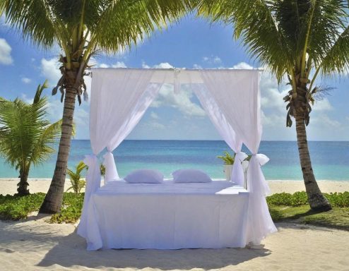 Caribbean beach destination wedding and honeymoon at an all-inclusive resort